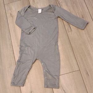Kate Quinn bamboo Jumper size 12-18 months